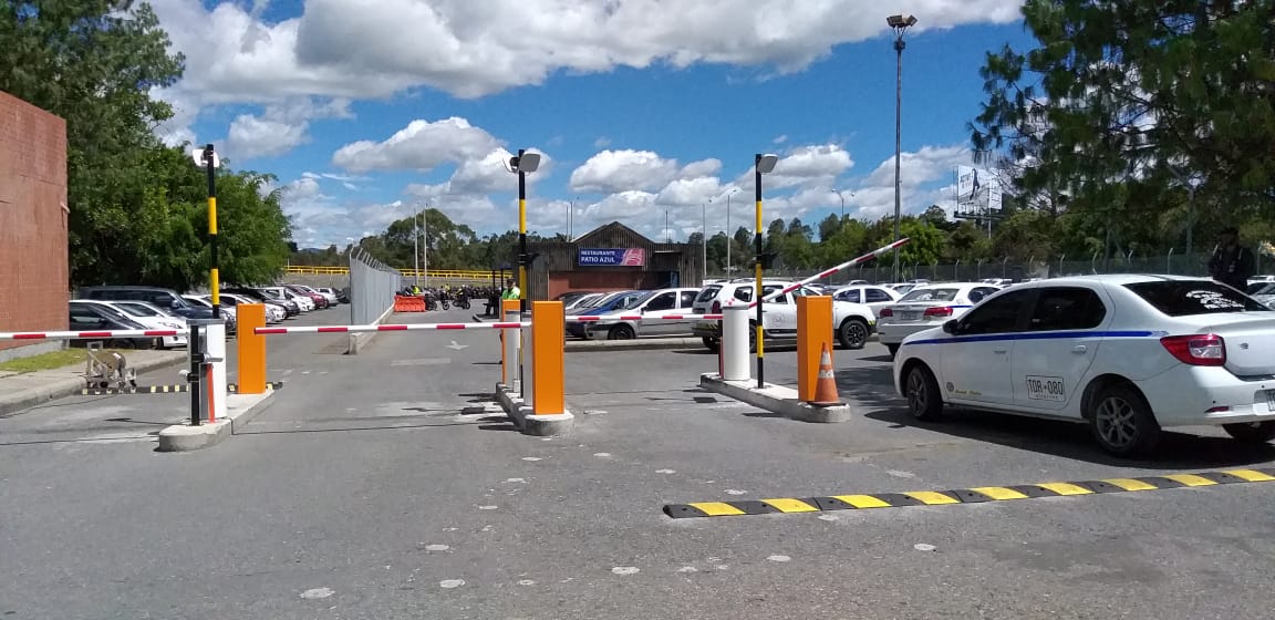 Control de acceso vehicular- Aeropuerto Jose Maria 